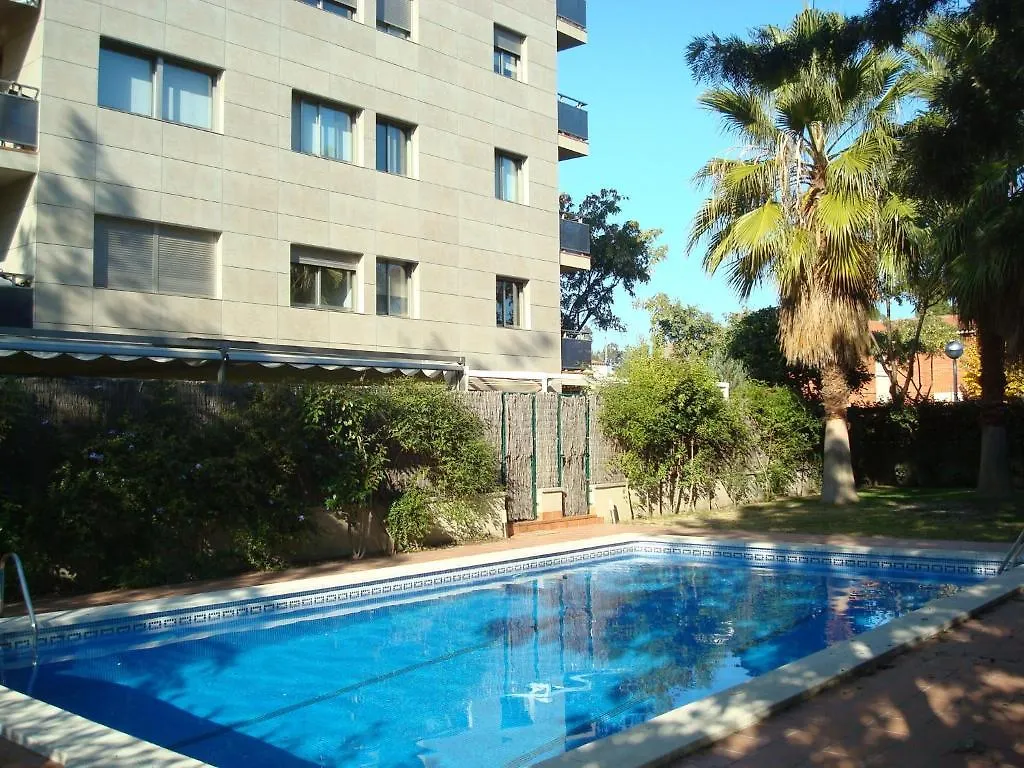 公寓 Click & Booking Apartamentos Arqubach 萨洛