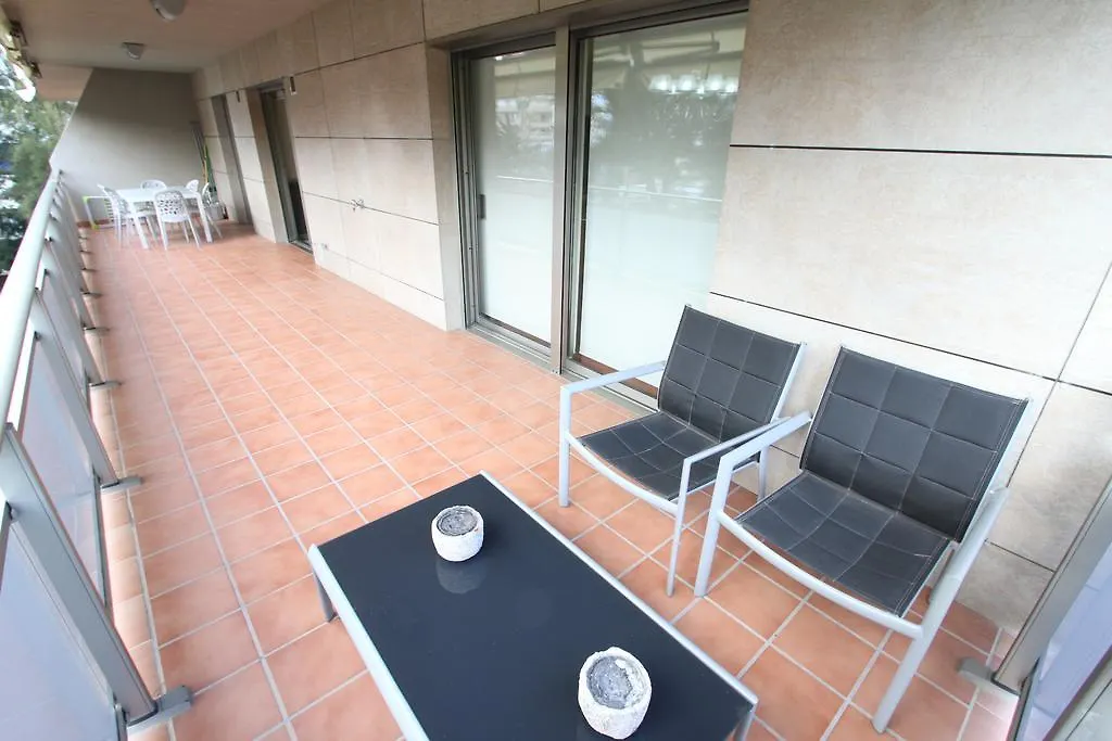 Click & Booking Apartamentos Arqubach Salou
