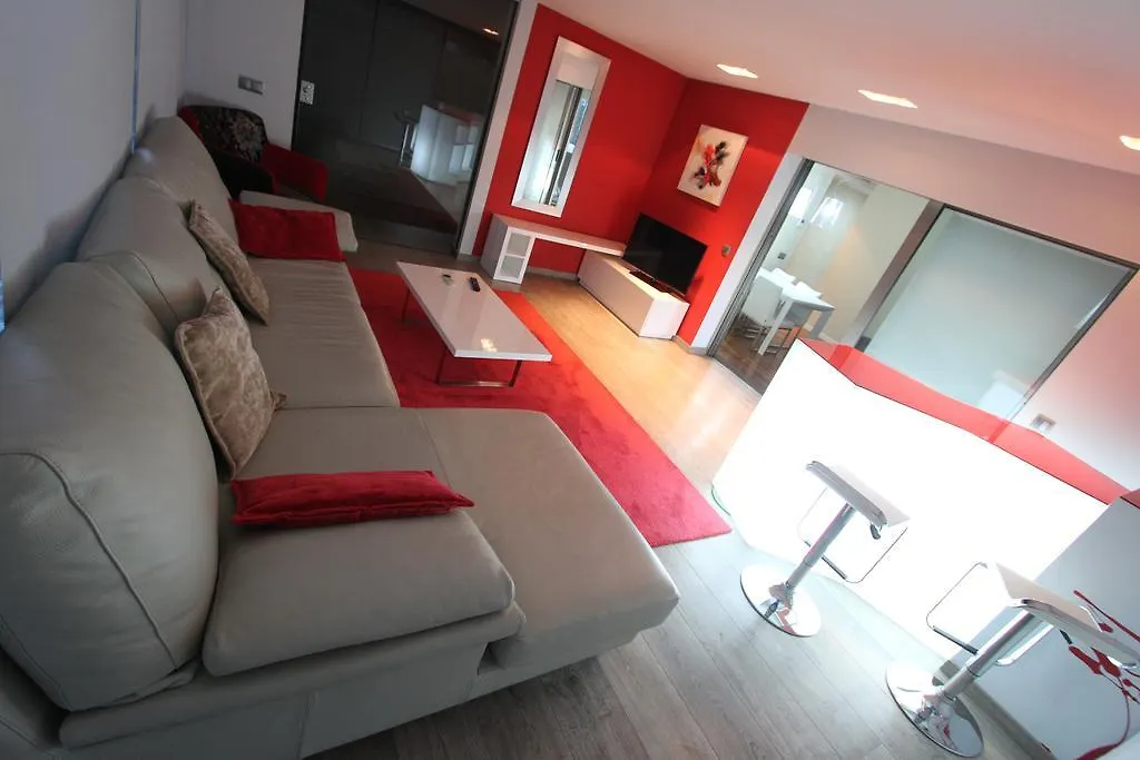 Click & Booking Apartamentos Arqubach Salou 0*,