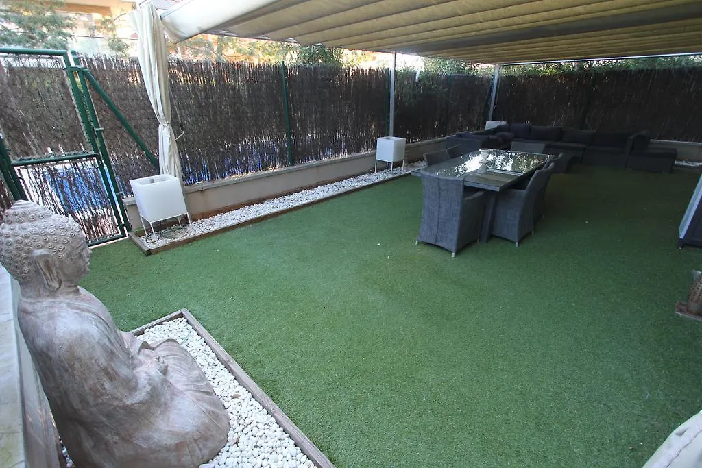 Click & Booking Apartamentos Arqubach Salou Espanha