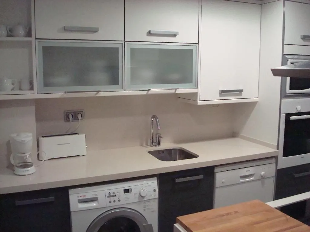 Click & Booking Apartamentos Arqubach Salou 0*,