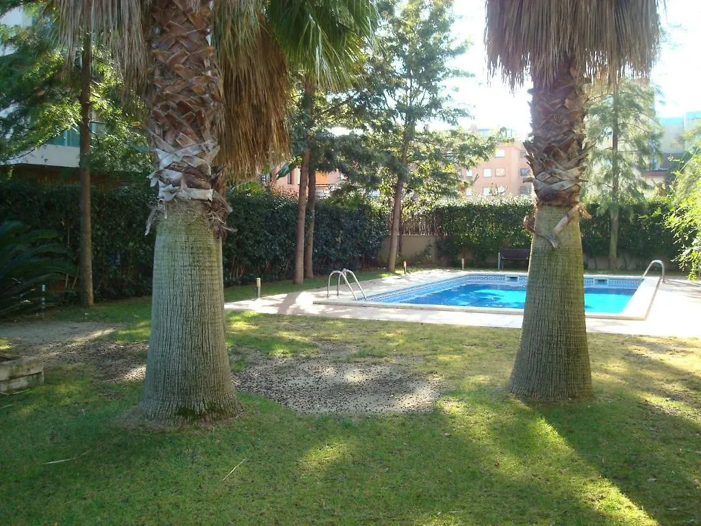 Click & Booking Apartamentos Arqubach Salou Espanha