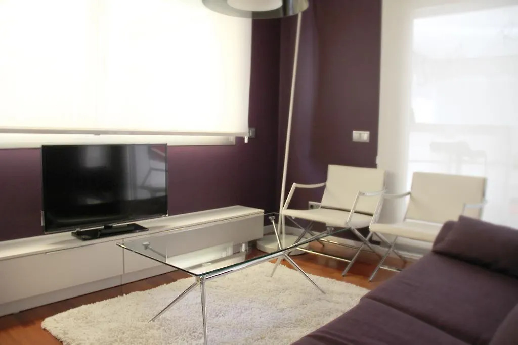 Click & Booking Apartamentos Arqubach Salou 0*,